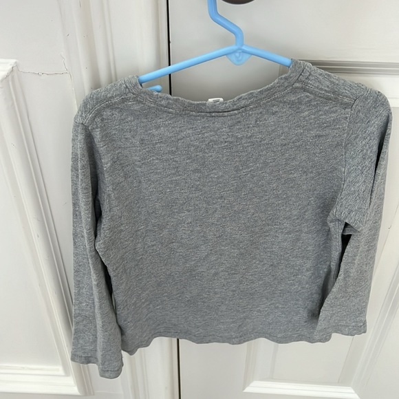 Super cute like new gap Star Wars brand size 5 years long sleeve Darth Vader T - Picture 6 of 6